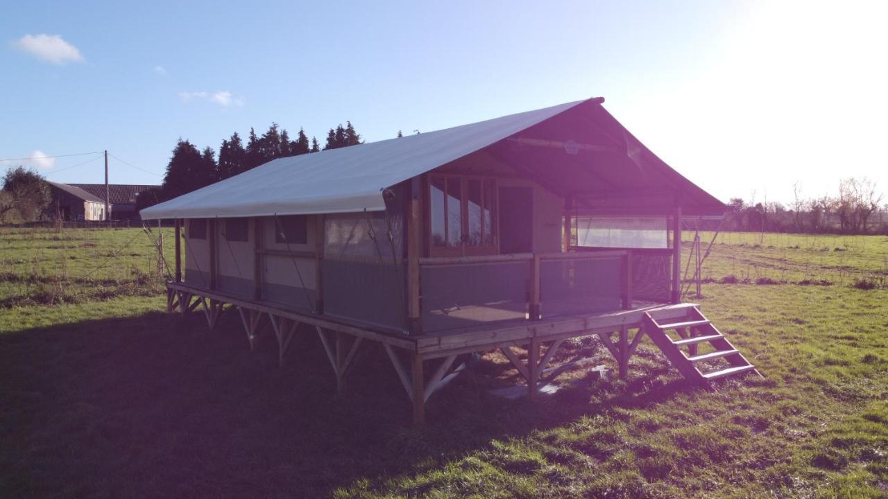 Camping A La Ferme - Hebergements Insolites Cerisy-la-Foret Exterior foto