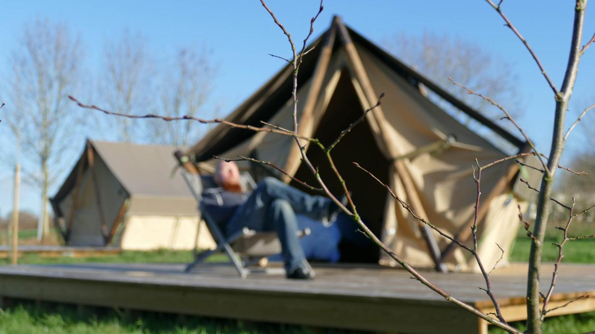 Camping A La Ferme - Hebergements Insolites Cerisy-la-Foret Exterior foto